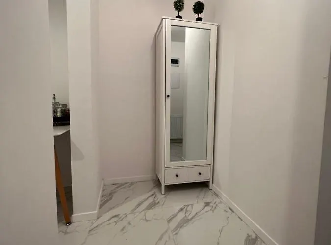 Apartmán Przy Parku. Stare Miasto. Lehnice